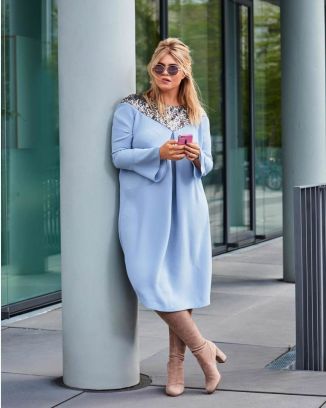 Robe n°125 de Burda Style Septembre 2017